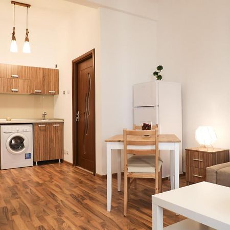 Ultracentral Apartament With Balcony - Old Town Бухарест Экстерьер фото