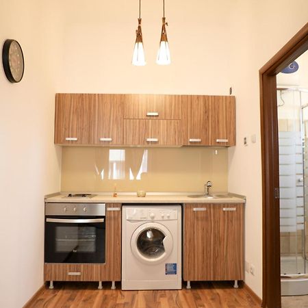 Ultracentral Apartament With Balcony - Old Town Бухарест Экстерьер фото