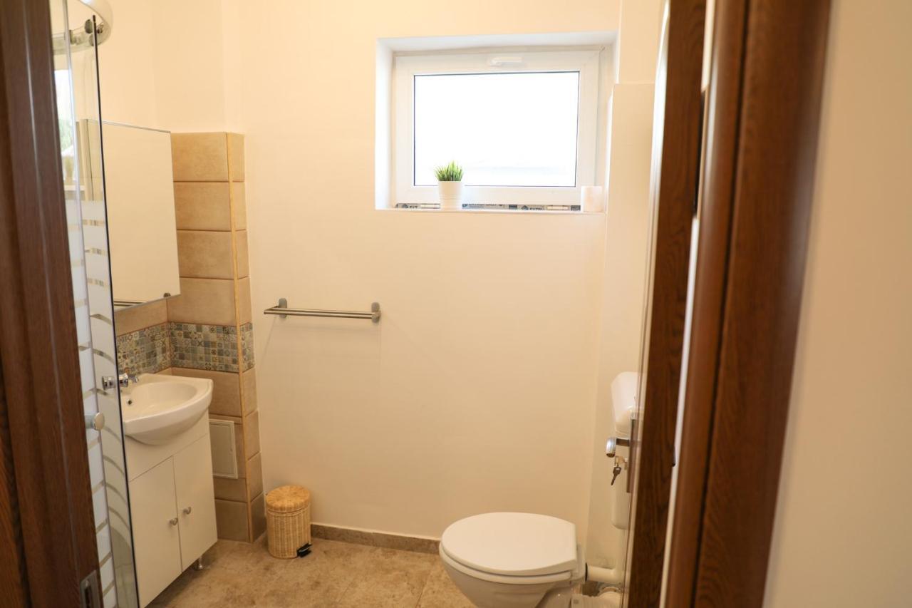 Ultracentral Apartament With Balcony - Old Town Бухарест Экстерьер фото